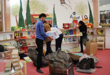 ارسال کمک‌های فرهنگی کتابخانه‌های عمومی یزد به مناطق سیل‌زده کشور
